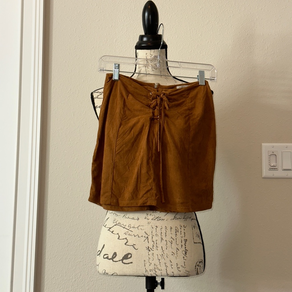 Mini skirt - Picture 2 of 2